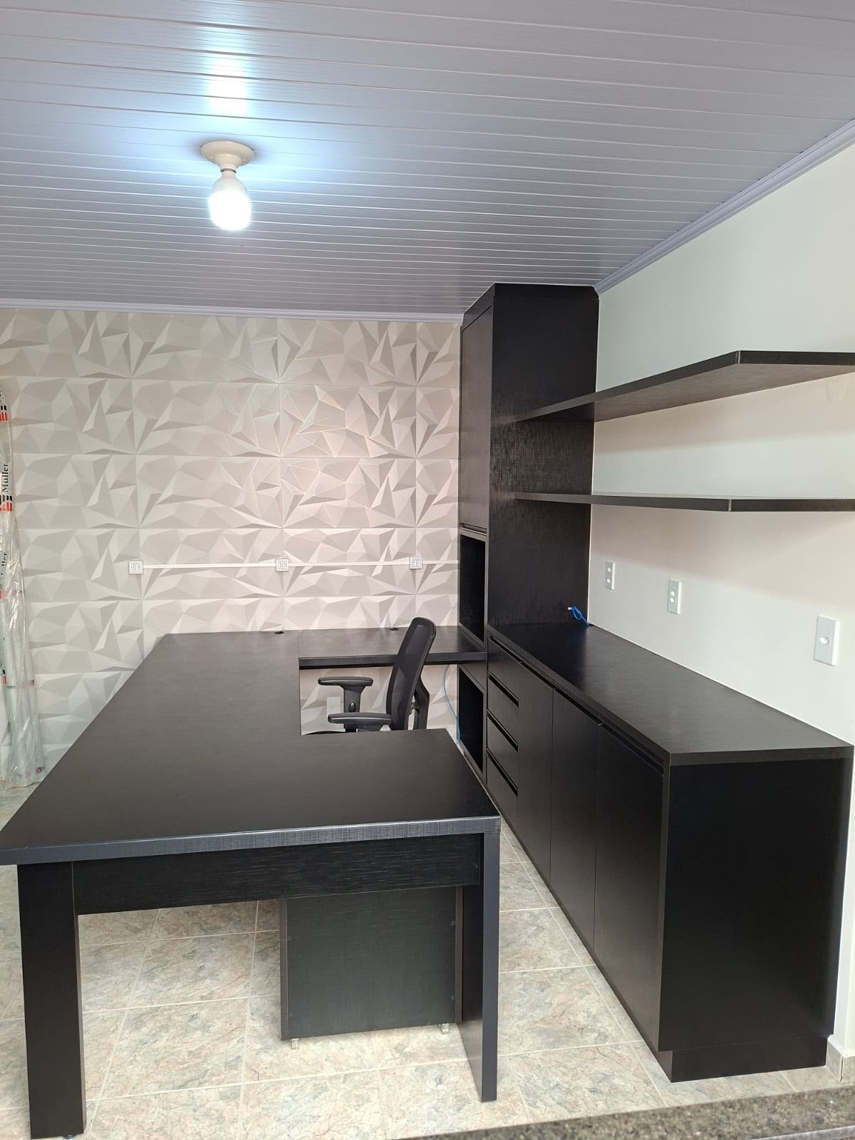 Escritório planejado preto